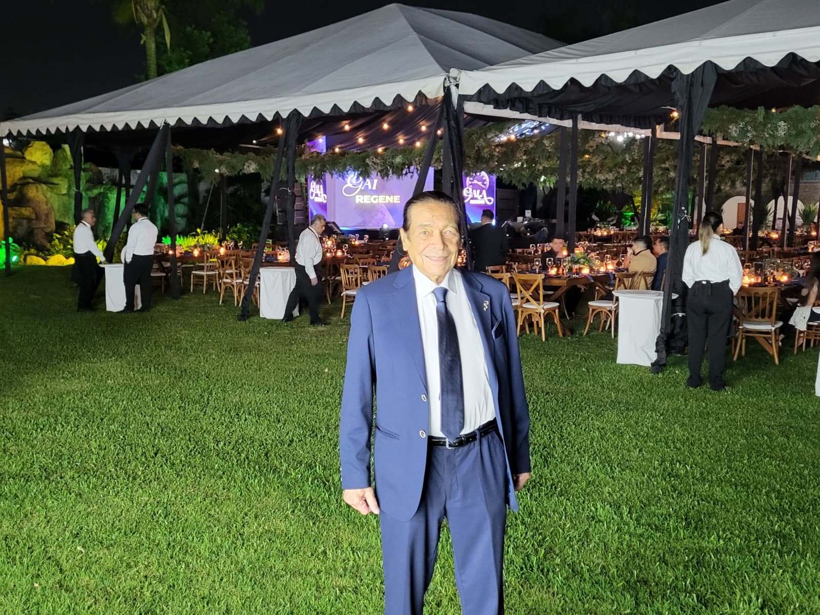 Dr. Raimundo Torres at the REGENE gala dinner marking the launch of the RAYV-966 in Jalisco, Guadalajara (Mexico)
