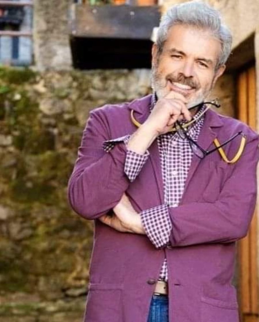Lorenzo Caprile, modisto de la Casa Real, amigo y paciente